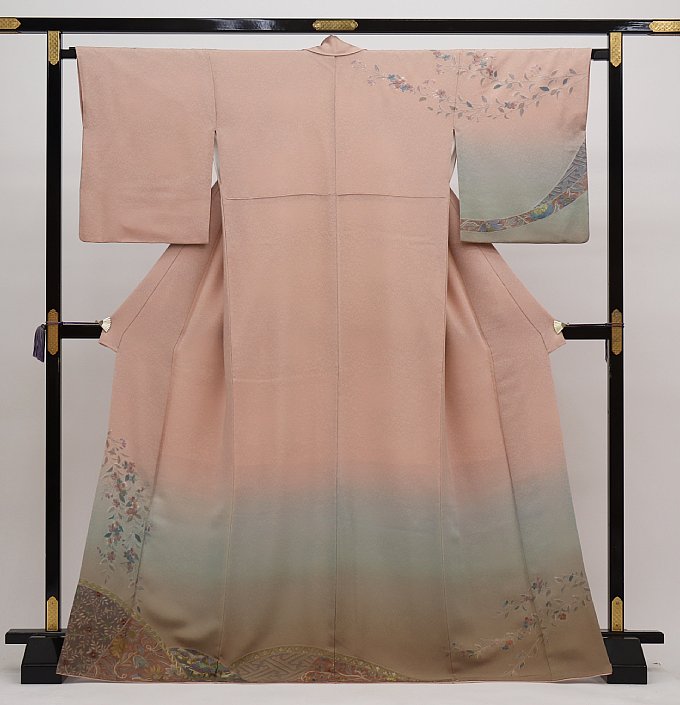 乐天商城 - ◆訪問着　正絹【お仕立て上り・中古品】ピンク地系・水色ぼかし　枝垂桜　地紋入り　汕頭刺繡