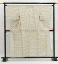 【絹麻交織】小さめサイズ 夏きもの◇夏用 小紋着物◇中古品・リサイクル品【仕立上がり】薄ベージュ・生成り色系 絣柄◇上品なお着物【居敷当なし】