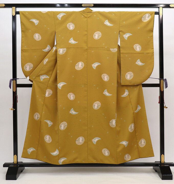 ◇二尺袖 小紋・ウサギ柄【中古品】辛子・黄土色系 ポリエステル◆袴に合わせて♪