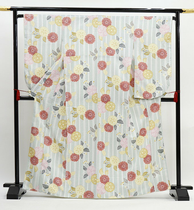 ◇二尺袖　【新古品】水色地　八重桜　ポリエステル◆　袴に合わせて♪...