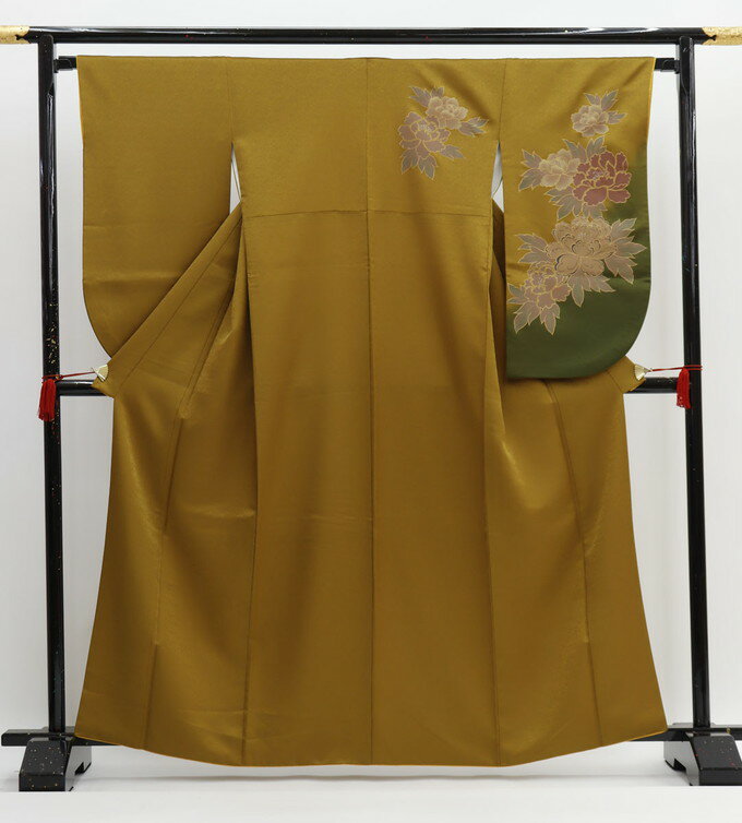 ◇二尺袖　小紋【中古品】落ち着いた金茶色　シンプル◎ポリエステル◆袴に合わせて♪シンプルカワイイ