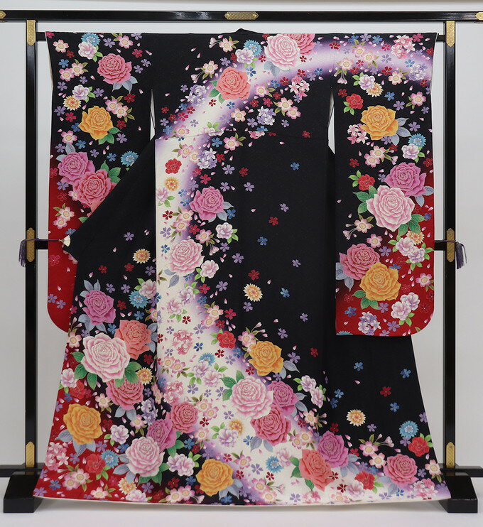乐天商城 - ◇振袖【中古】黒地×金通し　花爛漫・薔薇【状態ランクB】