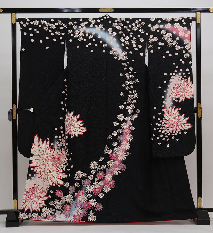 【裄長め】◇振袖【中古】黒地・うっすら銀通し おぼろ【状態ランクB】