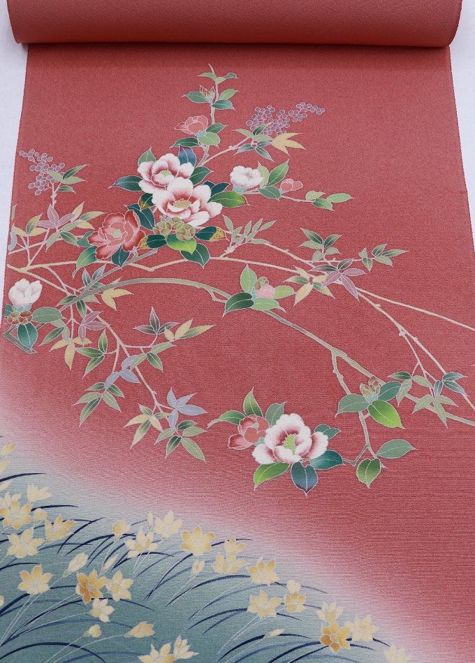 反物　附下◆正絹◆【丹後ちりめん】くすみのある濃いピンク・水色系　季節の花◇巾約37cm　※訳アリ　画像参照（巻き始めに薄汚れ複数有）※