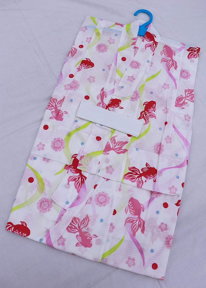 Brand New Yukata - 【可愛い子供浴衣　綿100％】女の子　ジュニア浴衣◇【新品】金魚・桜柄　ピンク・白系　変わり織　サイズ120(7～8歳位)【クリックポスト配送で送料無料】