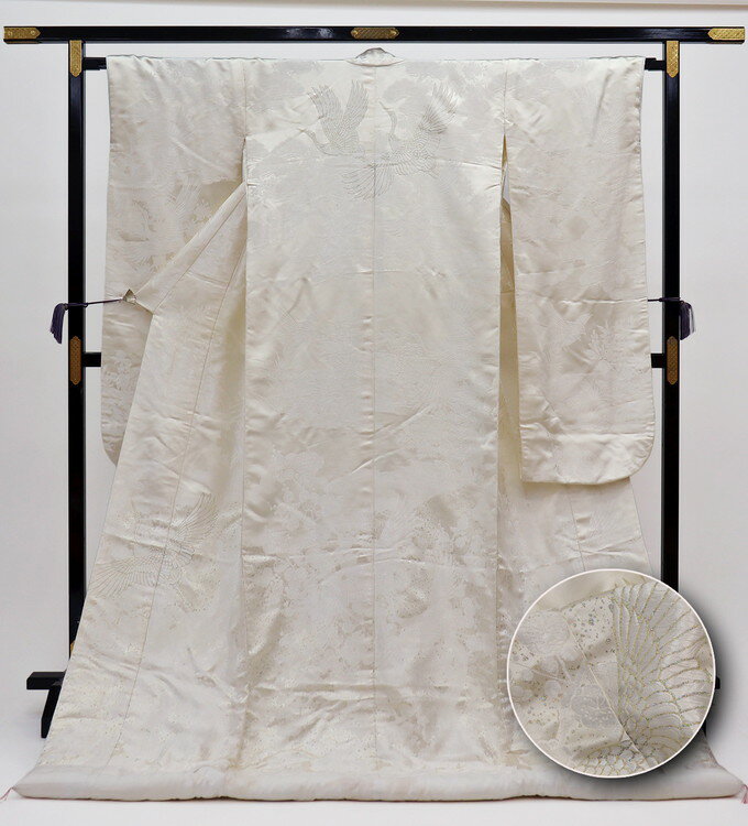 樂天商城 - 白打掛【中古】正絹◆オフホワイト地　裾にうっすらラメ模様入【状態ランクBC】◆