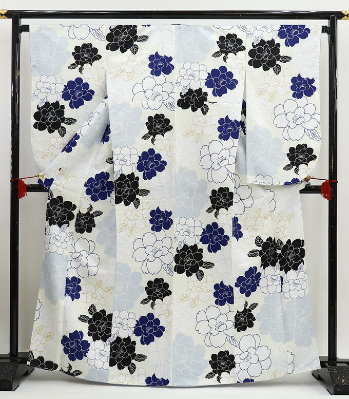 乐天商城 - ◇二尺袖　【新古品】薄クリーム色地・青　大柄の花　ポリエステル【フリーサイズ相当】◆袴に合わせて♪