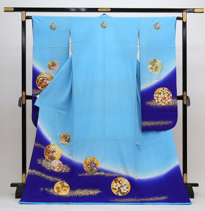 乐天商城 - ◇大振袖・引き振袖 【中古】水色・青系　花輪　ちりめん調【状態ランクB】婚礼衣装◇