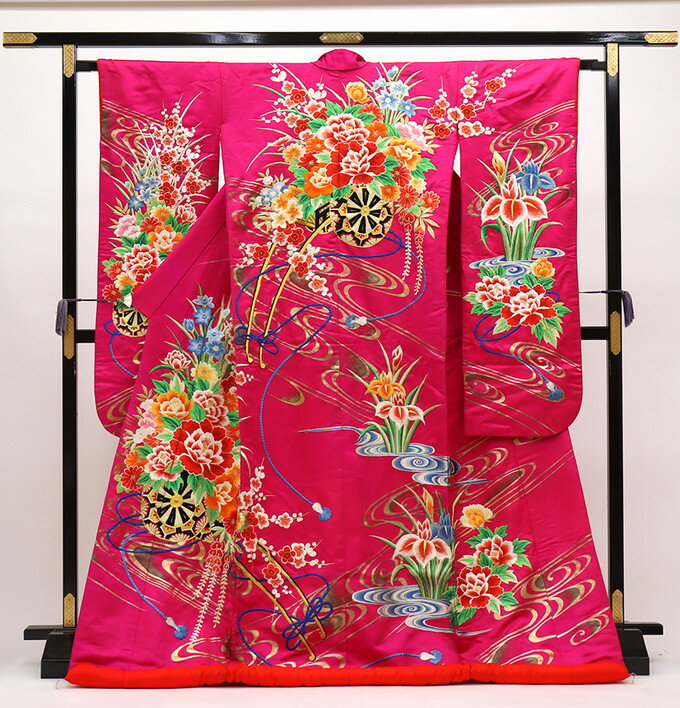 乐天商城 - 【★お値打ち価格のお買い得品★】色打掛　正絹【中古】マゼンタピンク　花車【状態ランクBC】