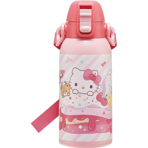 ハローキティ (Fancy Snacks Sweets サンリオ) ワンプッシュ直飲み水筒 600ml 保冷 STCH6 【軽量 ダイレクトステンレスボトル 子供用 キッズ 遠足 学校】キッチン用品で国内大手のスケーター株式会社の商品です!簡単ワンプッシュでサッと飲める!ショルダーベルト付き保冷専用ダイレクトステンレスボトル！ワンプッシュで簡単オープン！キャップを開けてそのまま飲める直飲みタイプ。飲む時に戻らないキャップロック設計。誤作動によるキャップの開閉を防ぐ持ち運びに安心のロック機能付き。氷が入れやすいワイド口径。見つけやすいカラーパッキン仕様。ショルダーベルトが付いているので持ち運びに便利♪ネームプレート＆名前シール付き。【商品サイズ(約)】サイズ：直径82×高さ223mm容量：600ml【品質表示】内びん・口がね：ステンレス鋼胴部：ステンレス鋼(アクリル樹脂塗装)キャップ・フタ・ベルト止め具：ポリプロピレンパッキン・底板：シリコーンゴムベルト：ポリエステル保冷効力：7度以下（6時間）※保冷専用となります。熱いものは入れないでください。※自動食器洗浄機・食器乾燥機・冷凍庫・電子レンジは使用しないでください。【ファンシースナックスイーツ 軽量 スポーツボトル ダイレクトステンレスボトル 子供用 キッズ 遠足 学校 スケーター Skater】■メーカー：スケーター(SKATER)本商品は、通常1〜2営業日以内に発送（営業日6時までのご注文分）お支払い方法・送料についてハローキティ (Fancy Snacks Sweets サンリオ) ワンプッシュ直飲み水筒 600ml 保冷 STCH6 【軽量 ダイレクトステンレスボトル 子供用 キッズ 遠足 学校】