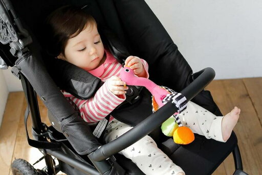 ピジョン Pigeon 哺乳びん洗い かんたん泡スプレー 270mL 送料無料