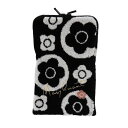 マリークヮント MARY QUANT マリクワ ファスナー付きタオル ペットボトルケース