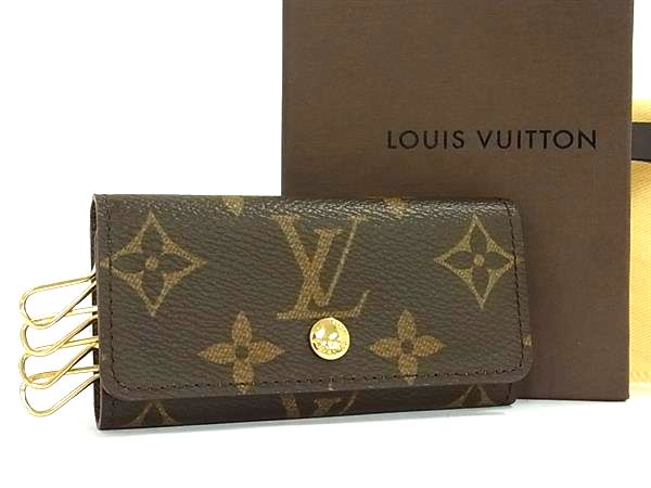 商品情報 ブランド名 LOUIS VUITTON ルイヴィトン 状態ランク SAランク(新品同様) ラインモノグラム カラーブラウン系 素材 サイズ(cm) W 約10.5cm　H 約5.4cm　D 約1.5cm サイズ(inch) W 約4.13inch　H 約2.13inch　D 約0.59inch ポケット 付属品画像内にあるものが全てになります シリアル及び刻印CT4172 状態擦れ小金具くすみ小　イニシャル(S.O)刻印 □□□　状態ランクについて　□□□ 【N】　新品 【S】　未使用品（展示品など） 【A】　傷汚れが少なく状態の良い商品 【B】　程よい使用感や多少の傷、汚れはあるが程度良好の商品 【C】　使用感の他、目立つ傷や汚れが見れる商品 【D】　かなり大きな痛みがある難あり商品 ※記載させていただきました状態説明・ランクは、あくまで弊社基準にて判断したものとなります。 その為、個人差による主観の差が生じる場合も御座いますので、あらかじめご了承頂いた上で、ご検討下さいませ。 pleasure（株式会社peace）が販売しています。 出品中の商品につきましては全て正規品(本物）でございます。 （古物許可証第305521507463東京都公安委員会）