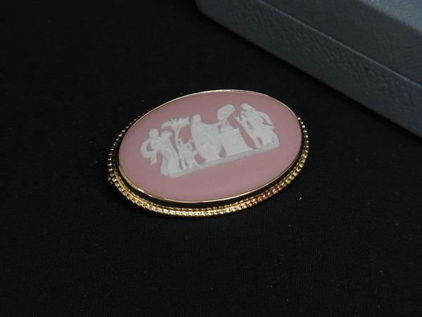■美品■ WEDGWOOD ウェッジウッド ジャスパー ピンブローチ ピンバッジ アクセサリー レディース ピンク系×ゴールド系 DI2894