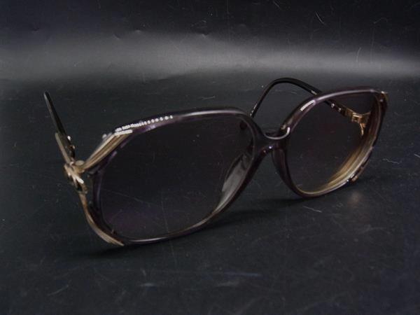 YVESSAINTLAURENT イヴサンローラン 度入