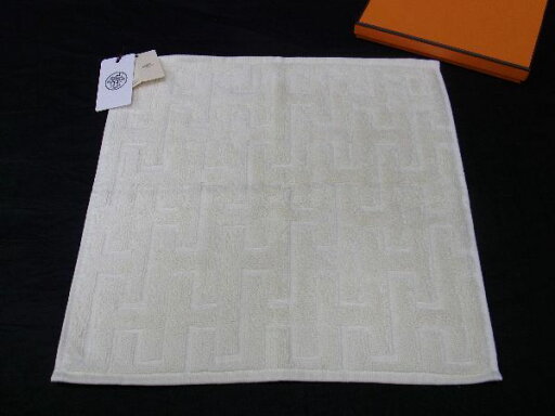 ■新品■未使用■ HERMES エルメス ステアーズ コットン100% ハンドタオル ハンカチ レディース メンズ アイボリー系 AS4807 ■新品■未使用■ HERMES エルメス ステアーズ コットン100% ハンドタオル ハンカチ レディース メンズ アイボリー系 AS4807