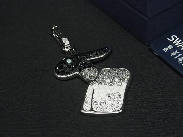 乐天商城 - ■新品■未使用■ SWAROVSKI スワロフスキー RICCI ラインストーン チャーム ネックレストップ アクセサリー シルバー系 FB7020