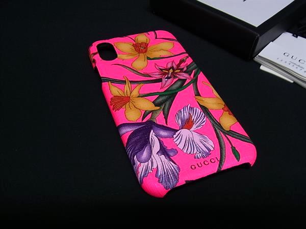 ■極美品■ GUCCI グッチ 550800 572353 フローラ PVC iPhone X/XS 対応 アイフォンケース スマホケース ピンク系 BQ0810