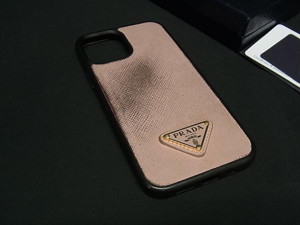 PRADA プラダ サフィアーノレザー iPho