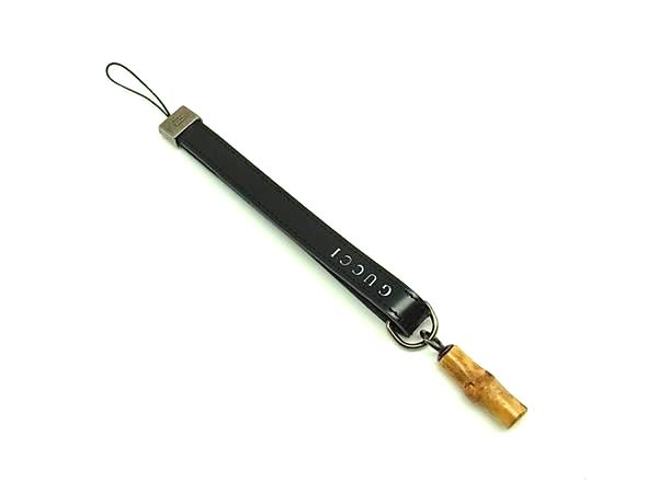 ■美品■ GUCCI グッチ バンブー レザー ストラップ キーホルダー レディース メンズ ブラック系 DH7651