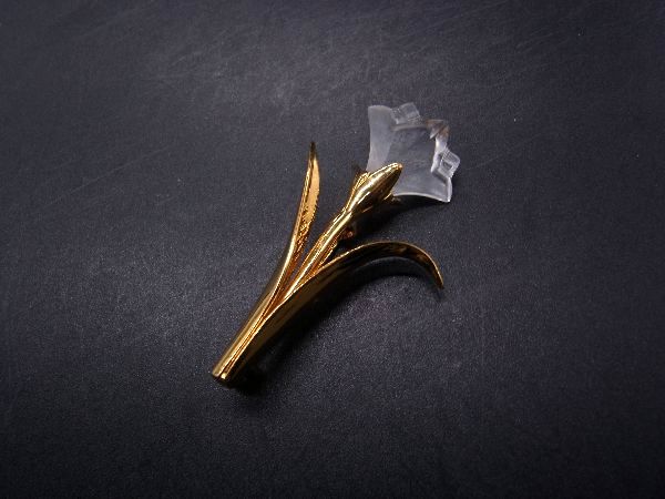 SWAROVSKI スワロフスキー フラワーモチーフ ピンブローチ ピンバッジ アクセサリー レディース シルバー系 DH2188