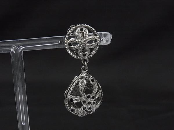■美品■ ChristianDior クリスチャンディオール 片耳のみ クリップ式 イヤリング アクセサリー レディース メンズ シルバー系 DL6231