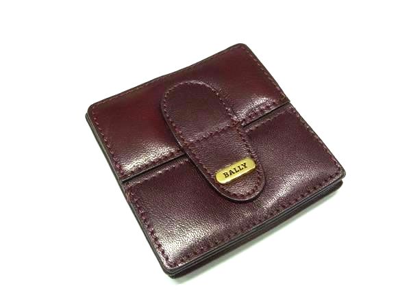 バリー ケース イエロー VALIAN GRTC 美品 ポーチ レザー 中古 BALLY 財布 小銭入れ ロゴ金具 ファスナー 定番 人気 女性 レディース 黄色 黄 革 小さい ミニ コンパクト 小物 ケース 小銭 ロゴ シンプル Bally - バリー コインケース イエロー VALIAN GRTC 美品 ポーチ