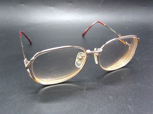 YVESSAINTLAURENT イヴサンローラン 54□1