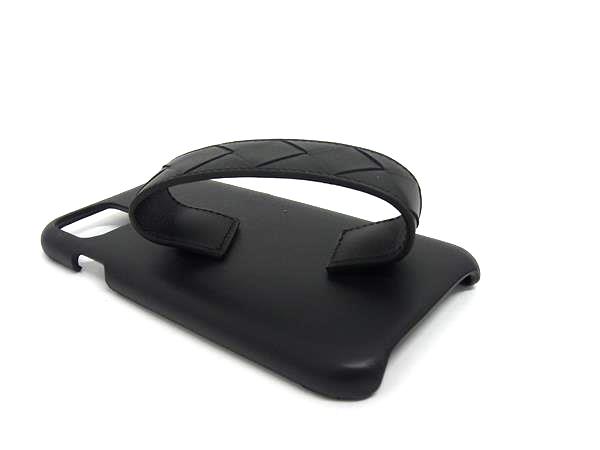 ■新品同様■ BOTTEGA VENETA ボッテガヴェネタ マキシイントレチャート レザー iPhone 11 対応 スマホケース ブラック系 FH8719