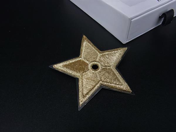 ■美品■ ChristianDior クリスチャンディオール スター 星 ピンブローチ ピンバッジ アクセサリー ゴールド系 DM0501