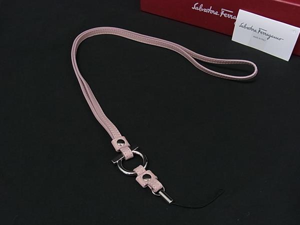 楽天市場】携帯ストラップ フェラガモの通販
