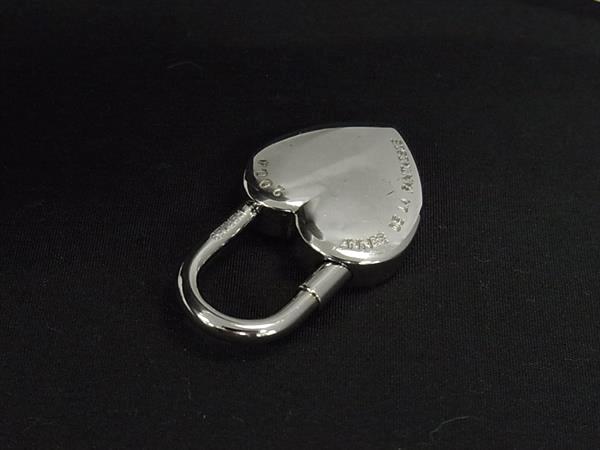 pleasure-Store 楽天市場店のHERMES エルメス ヴィヴィリデ カデナ ロックハート ファンタジー 2004年限定 ネックレストップ チャーム シルバー系 BS6990｜アングル2