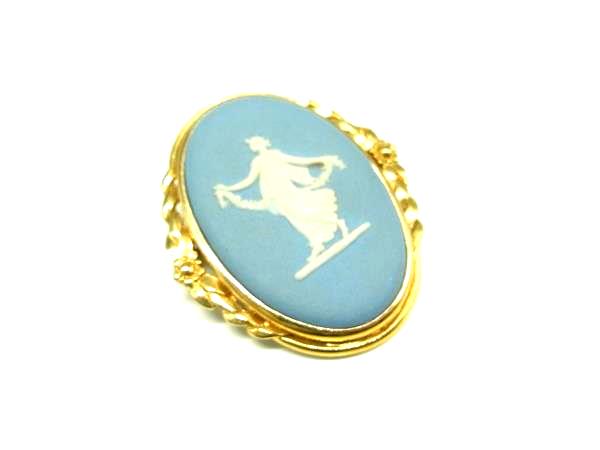 WEDGWOOD ウェッジウッド ジャスパー ピンバッジ ピンブローチ アクセサリー ゴールド系×ライトブルー系 DM3036