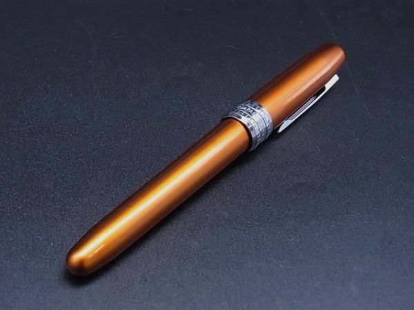 ■美品■ PLATINUM プラチナ プレジール キャップ式 万年筆 筆記用具 文房具 ステーショナリー オレンジ系✕シルバー系 DJ3544 ypeace2015-10057908 pleasure-Store 楽天市場店 パッケージ画像