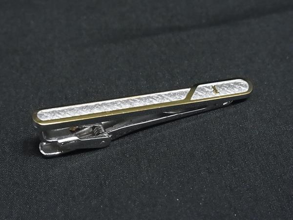 YVESSAINTLAURENT イヴサンローラン タイ