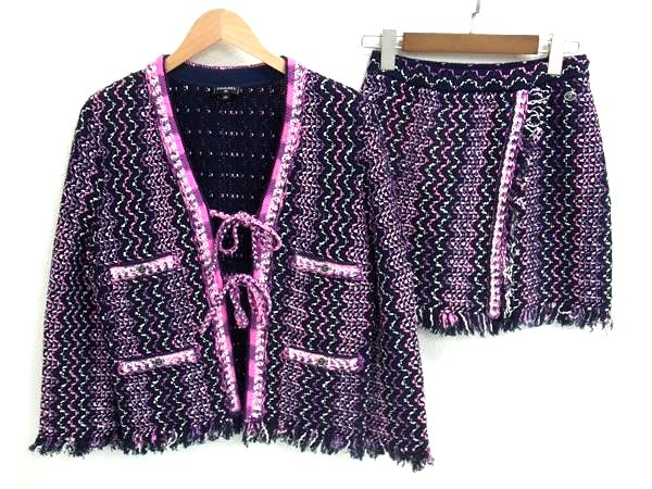 ■新品同様■ CHANEL シャネル 21P P70494 ココマーク ツイード セットアップ カーディガン スカート 38 洋服 ピンク系 FK3584