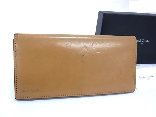 商品情報 ブランド名 Paul Smith ポールスミス 状態ランク Bランク ライン カラーベージュ系 素材 レザー サイズ W 約19cm　H 約9.5cm　D 約1.3cm ポケット中 ポケット×4　札入れ×1　カード入れ×10 付属品画像内にあるものが全てになります シリアル及び刻印 状態使用感　擦れ　汚れ小コバ剥がれ・割れ小 □□□　状態ランクについて　□□□ 【N】　新品 【S】　未使用品（展示品など） 【A】　傷汚れが少なく状態の良い商品 【B】　程よい使用感や多少の傷、汚れはあるが程度良好の商品 【C】　使用感の他、目立つ傷や汚れが見れる商品 【D】　かなり大きな痛みがある難あり商品 ※記載させていただきました状態説明・ランクは、あくまで弊社基準にて判断したものとなります。 その為、個人差による主観の差が生じる場合も御座いますので、あらかじめご了承頂いた上で、ご検討下さいませ。 pleasure（株式会社peace）が販売しています。 出品中の商品につきましては全て正規品(本物）でございます。 （古物許可証第305521507463東京都公安委員会）