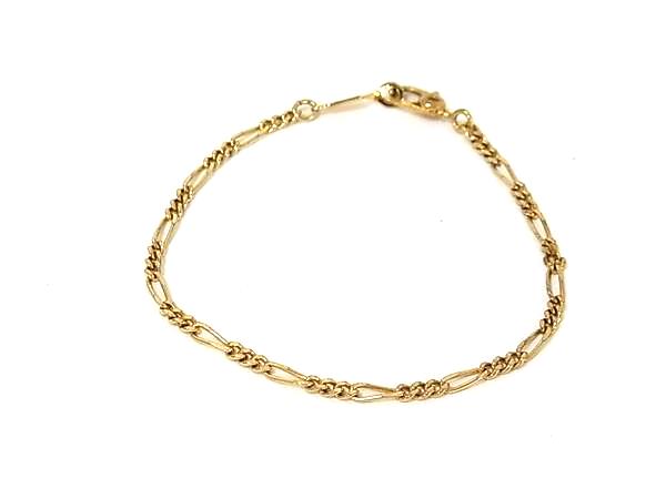 商品情報 ブランド名 MONET モネ 状態ランク Aランク(美品) ライン カラーゴールド系 素材 サイズ(cm) 全長:約15.5cm サイズ(inch) 全長:約6.10inch ポケット 付属品画像内にあるものが全てになります シリアル及び刻印 状態使用感小　擦れ小 □□□　状態ランクについて　□□□ 【N】　新品 【S】　未使用品（展示品など） 【A】　傷汚れが少なく状態の良い商品 【B】　程よい使用感や多少の傷、汚れはあるが程度良好の商品 【C】　使用感の他、目立つ傷や汚れが見れる商品 【D】　かなり大きな痛みがある難あり商品 ※記載させていただきました状態説明・ランクは、あくまで弊社基準にて判断したものとなります。 その為、個人差による主観の差が生じる場合も御座いますので、あらかじめご了承頂いた上で、ご検討下さいませ。 pleasure（株式会社peace）が販売しています。 出品中の商品につきましては全て正規品(本物）でございます。 （古物許可証第305521507463東京都公安委員会）