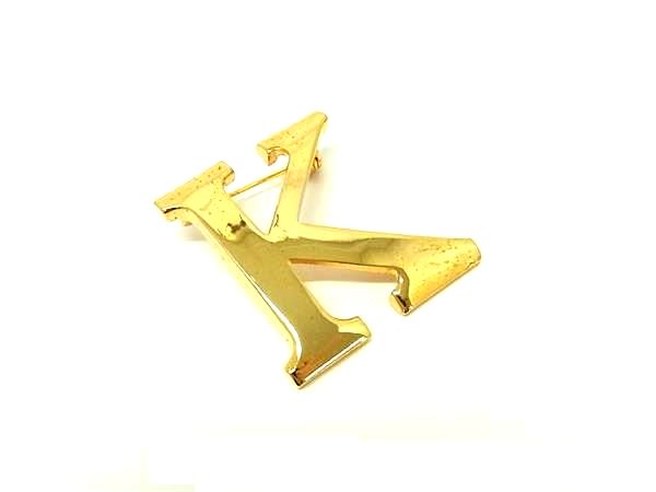 C, D, T, R, W - ANNE KLEIN アンクライン イニシャルモチーフ K ピンバッジ ピンブローチ アクセサリー レディース ゴールド系 DK4391