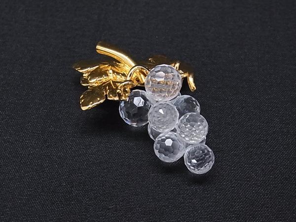 ■美品■ SWAROVSKI スワロフスキー グレープ ぶどう 葡萄 ピンブローチ ピンバッジ アクセサリー クリア×ゴールド系 DP5295