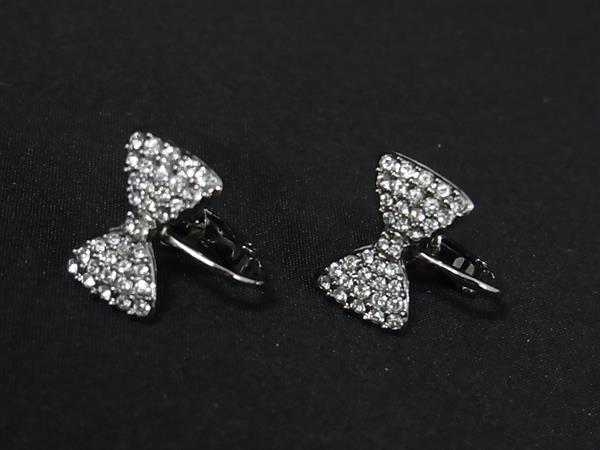 ■極美品■ SWAROVSKI スワロフスキー リボンモチーフ ラインストーン クリップ式 イヤリング アクセサリ..