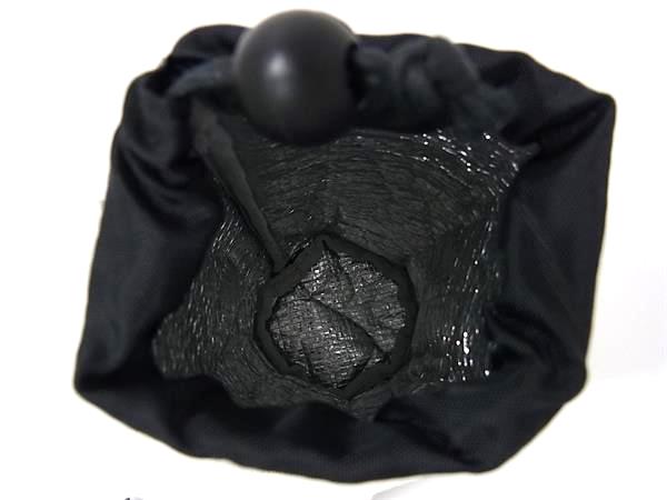 ■極美品■ Samantha Thavasa サマンサタバサ ナイロン ペットボトルホルダー ボトルホルダー ボトルケース ブラック系 DK5785