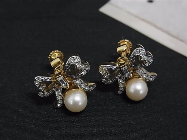 Other - ■美品■ MARIO VALENTINO マリオ ヴァレンティノ リボン ラインストーン パール ネジバネ式 イヤリング シルバー系 DK3451
