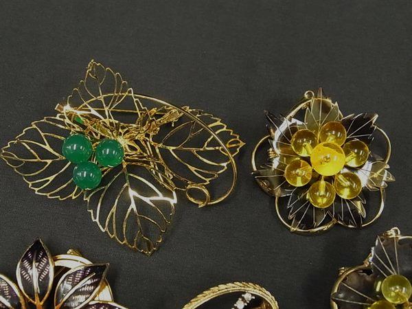 ■新品同様~■ カラーストーン フラワー 等 ピンブローチ ピンバッチ 等 アクセサリ...