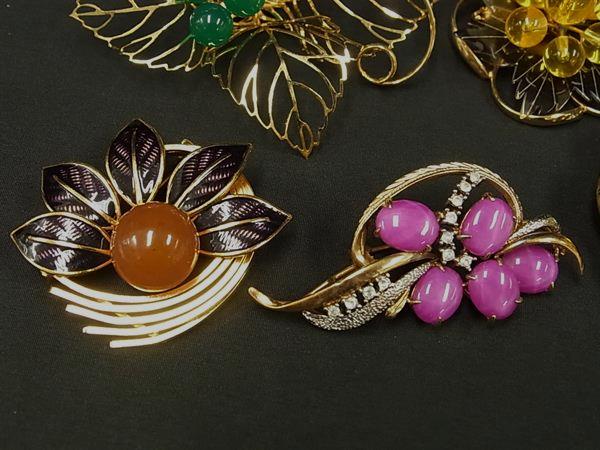 ■新品同様~■ カラーストーン フラワー 等 ピンブローチ ピンバッチ 等 アクセサリ...
