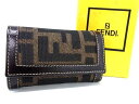 ■新品同様■ FENDI フェンディ ズッカ柄 キャンバス×レザー 6連 キーケース 鍵入れ レディース メンズ ブラウン系 AU7657