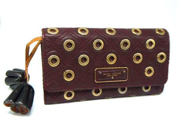 MARC BY MARC JACOBS マークバイマークジェイコブス レザー チャーム付き パンチング 二つ折り 長財布 ウォレット ボルドー系 DJ3108