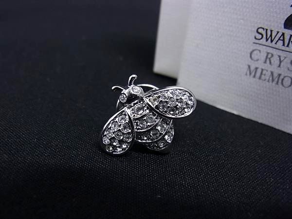 ■極美品■ SWAROVSKI スワロフスキー ラインストーン 昆虫 ピンバッジ ピンブローチ...