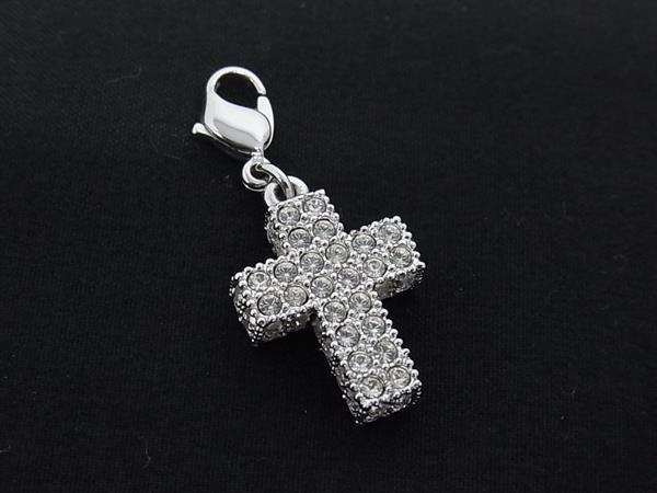 ■美品■ SWAROVSKI スワロフスキー ラインストーン クロス 十字架 キーホルダー チャーム アクセサリー シルバー系 DN1934