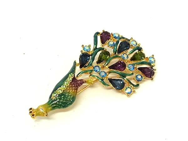 ■美品■ Mamselle マムゼル ビジュー ピンバッジ ピンブローチ アクセサリー レディース ゴールド系 DN2011